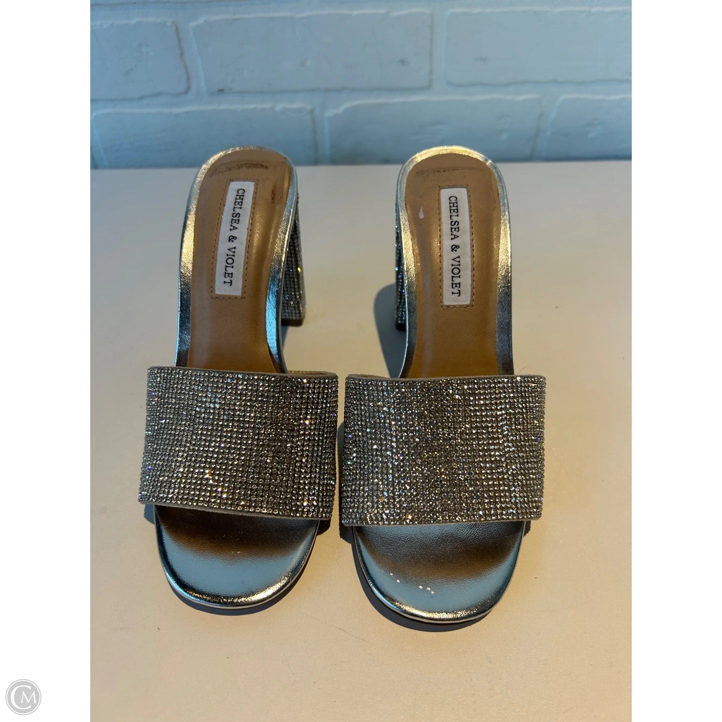 Sandals Heels Block By Chelsea And Violet In Silver, Size: 5.5