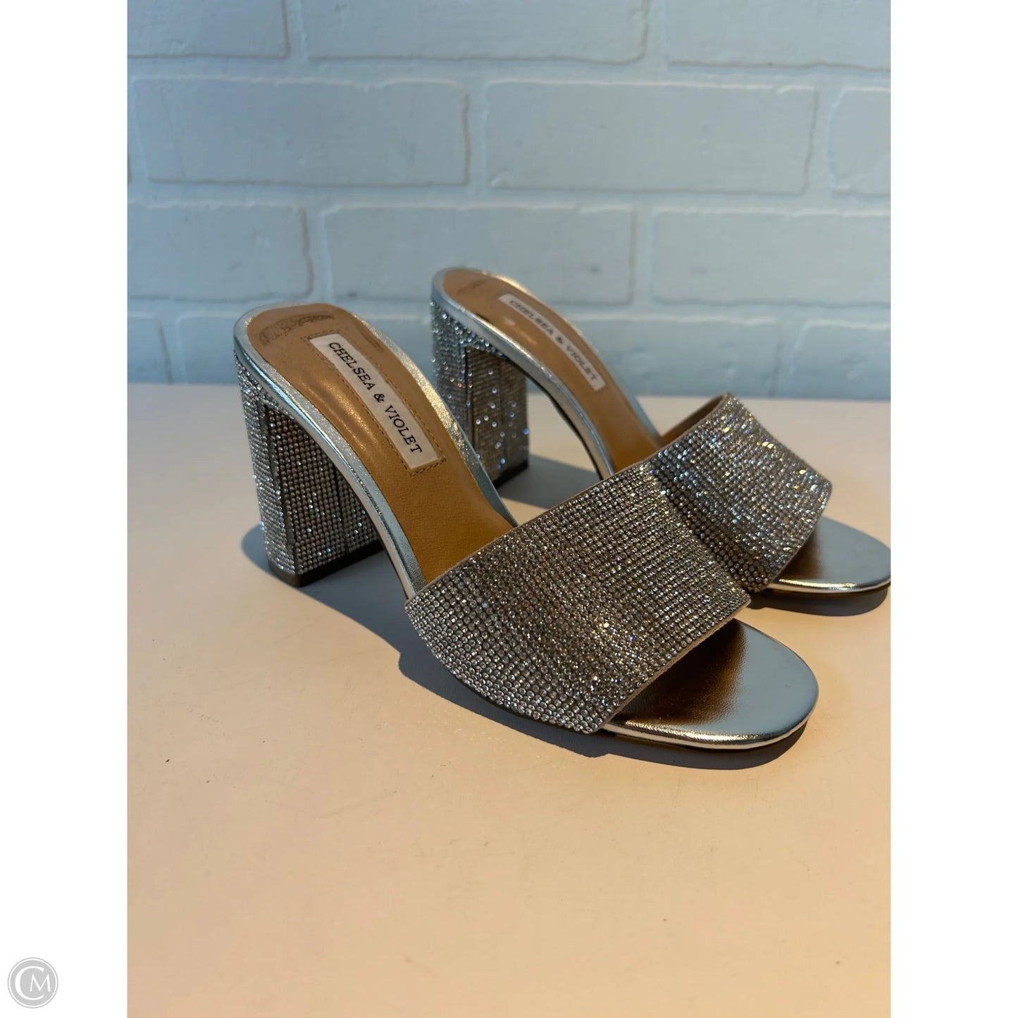 Sandals Heels Block By Chelsea And Violet In Silver, Size: 5.5