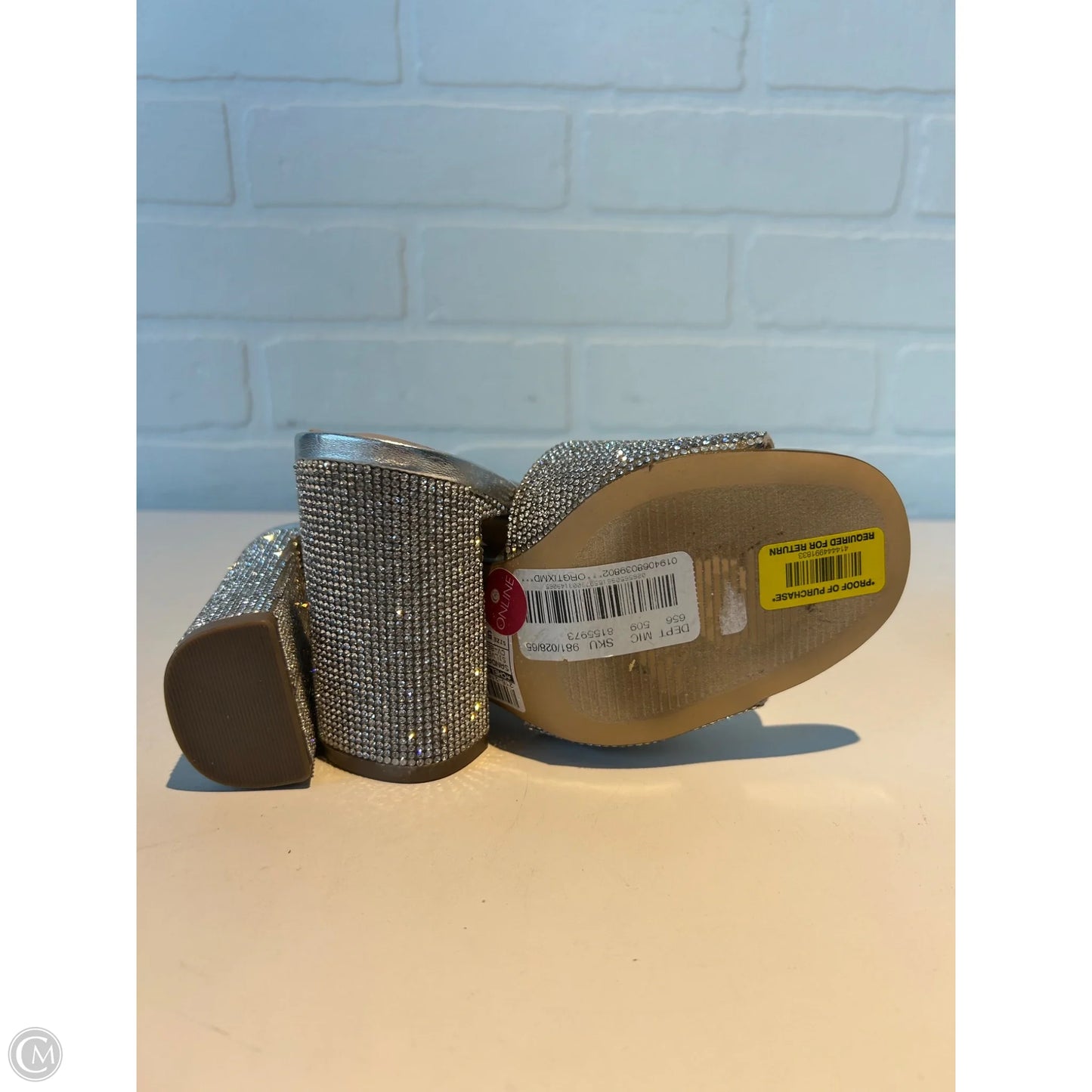 Sandals Heels Block By Chelsea And Violet In Silver, Size: 5.5