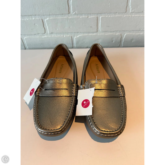 Shoes Flats By ARTISURE In Gold, Size: 10