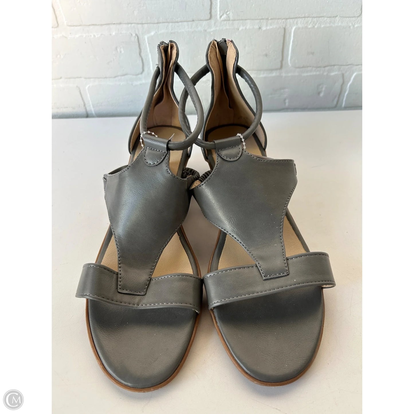Sandals Flats By JOLIMAIL In Grey, Size: 9