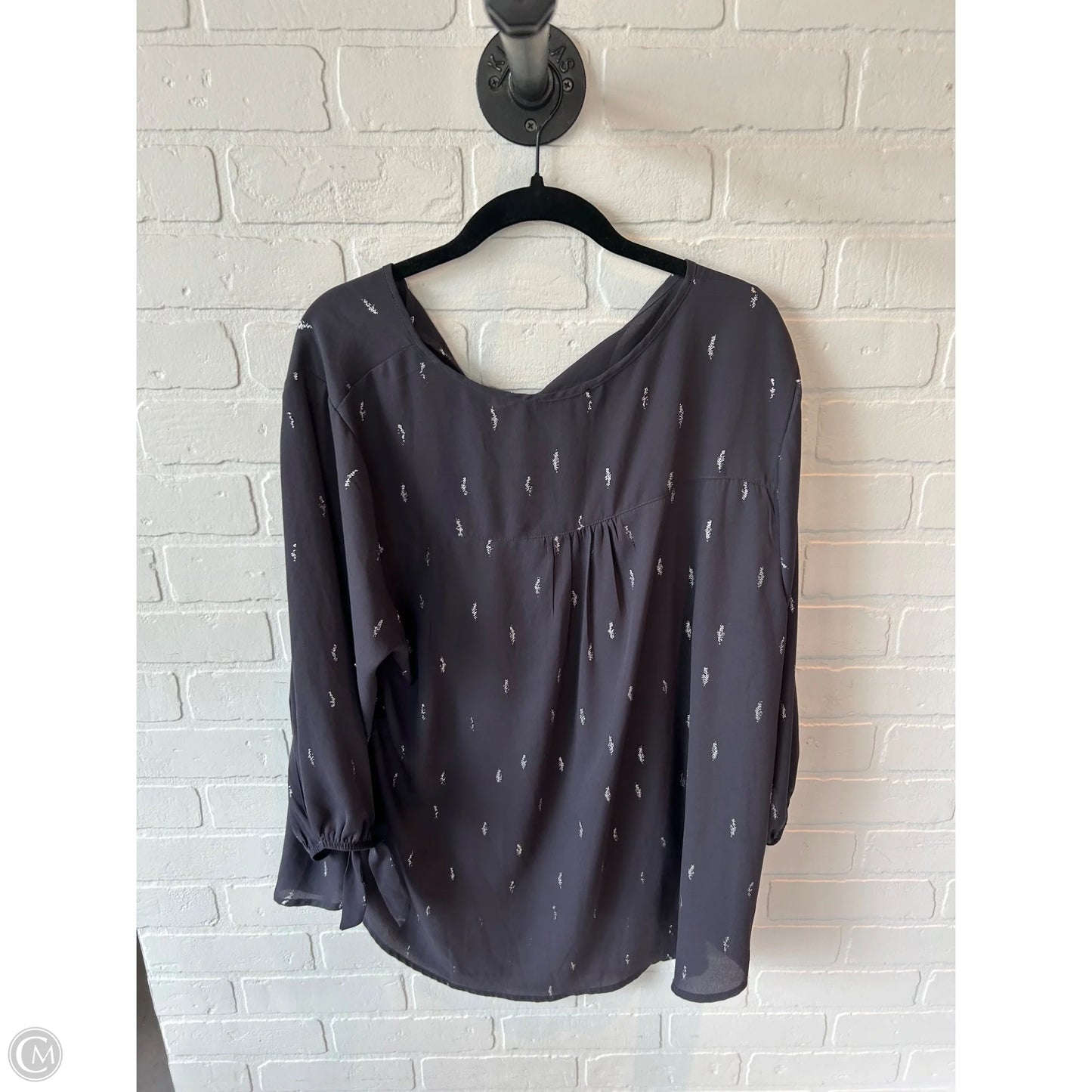 Top Long Sleeve By Papermoon In Grey & Silver, Size: Xxl