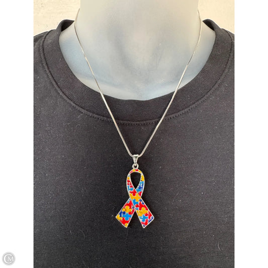 Necklace Pendant By Clothes Mentor