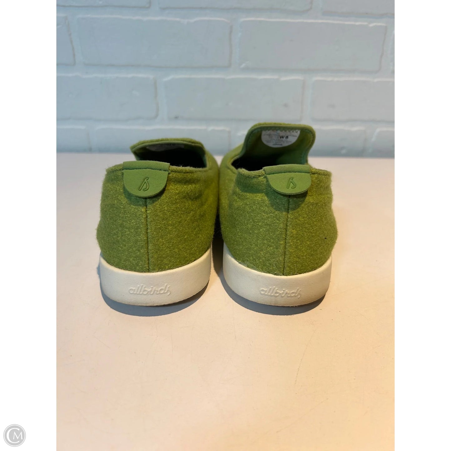 Shoes Flats By Allbirds In Green, Size: 8