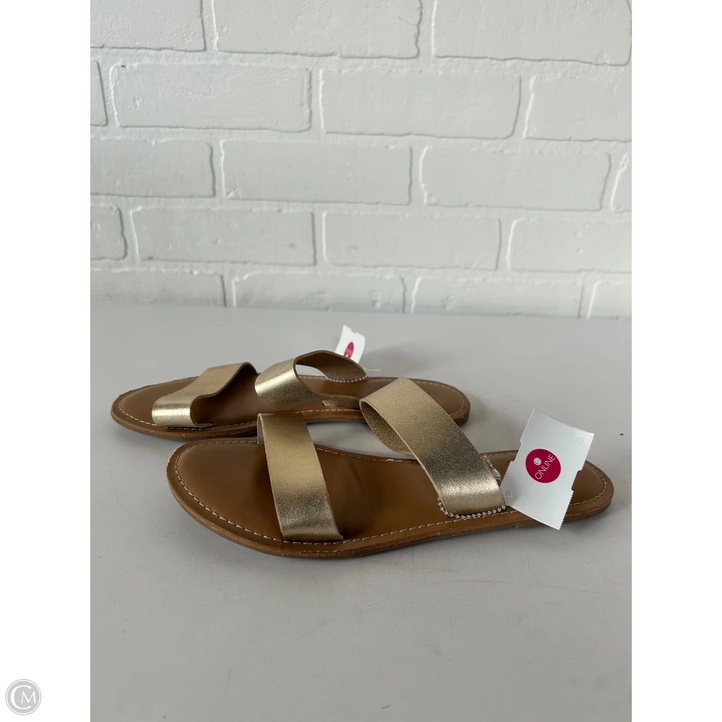 Sandals Flats By Old Navy In Gold, Size: 7