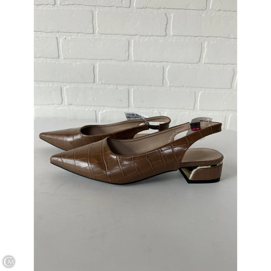 Shoes Flats By Clothes Mentor In Brown, Size: 7.5