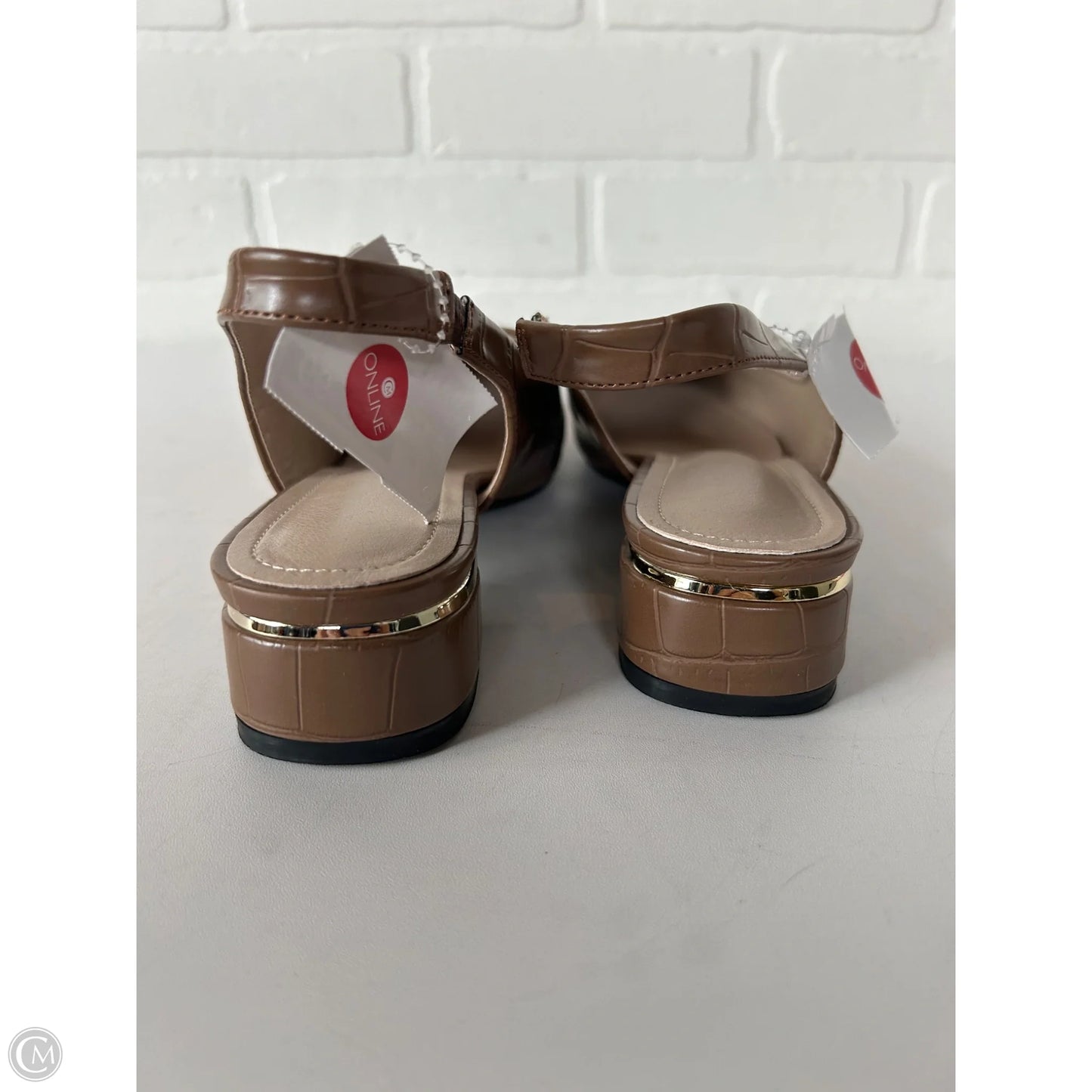 Shoes Flats By Clothes Mentor In Brown, Size: 7.5