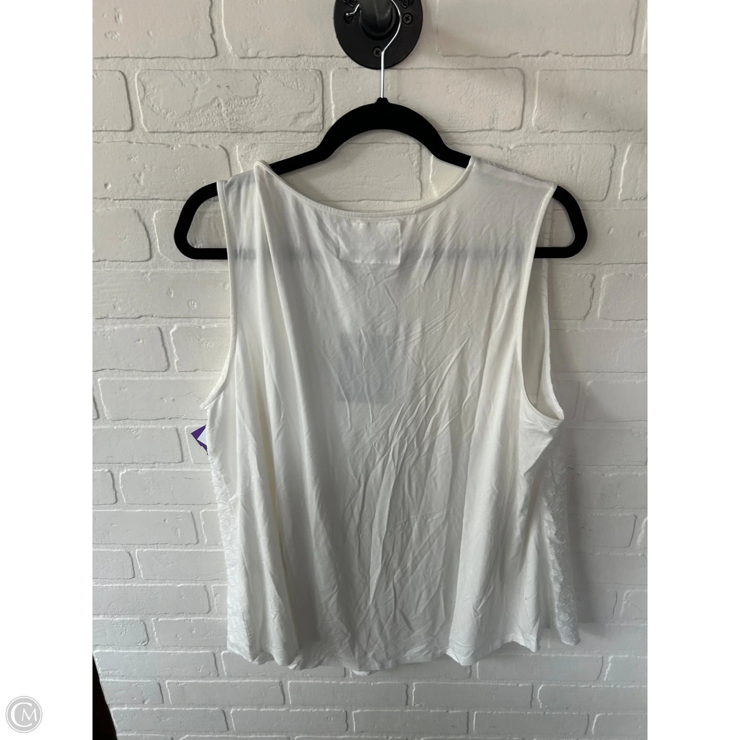 Top Sleeveless By Market & Spruce In White, Size: 2x