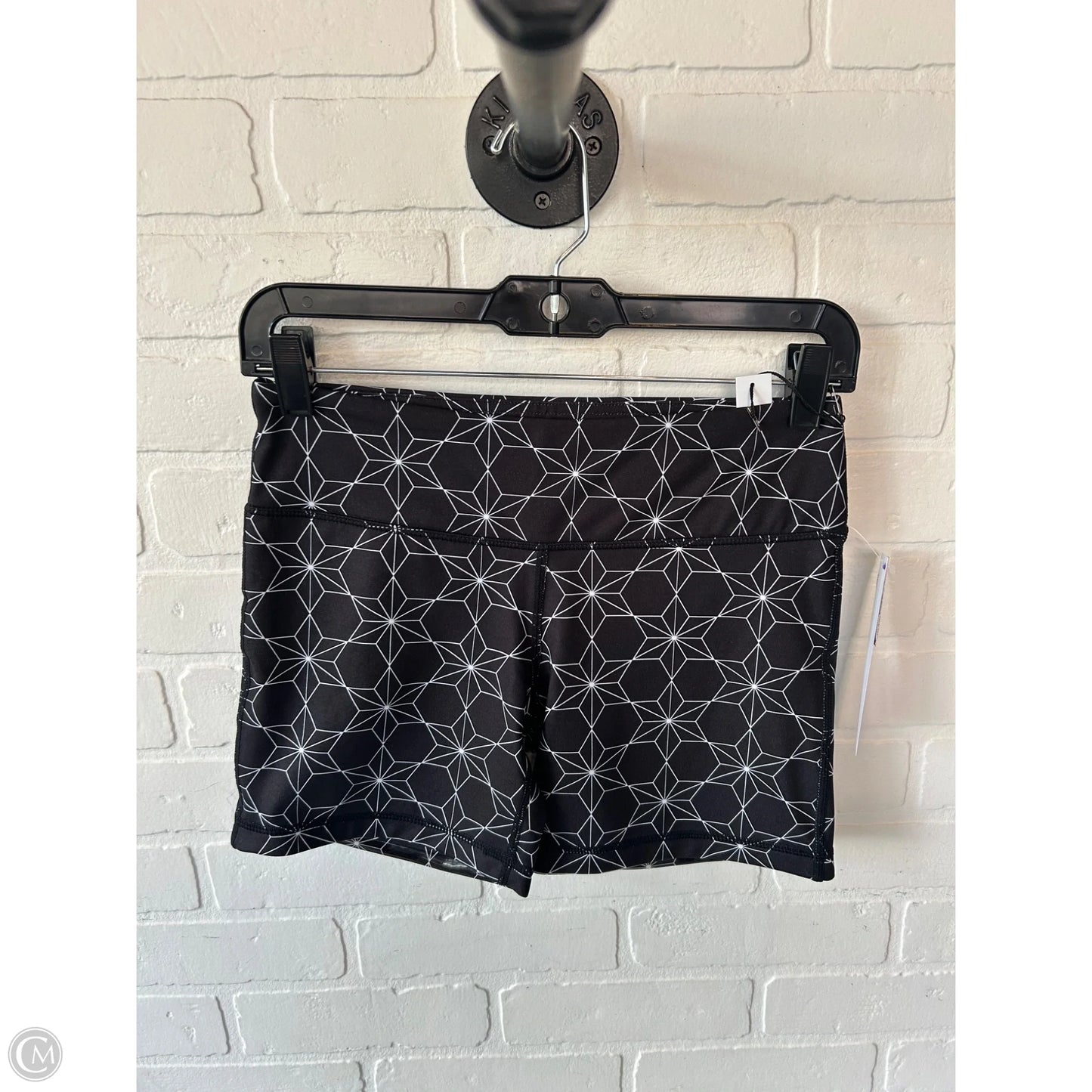 Athletic Shorts By Clothes Mentor In Black & White, Size: 6