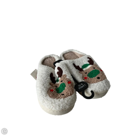 Slippers By Clothes Mentor In Brown & Green
