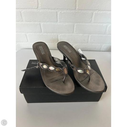 Sandals Heels Kitten By Kenneth Cole Reaction In Silver, Size: 6.5