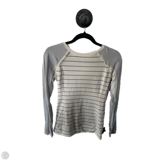 Athletic Top Long Sleeve Crewneck By Lululemon In Blue & Cream, Size: S