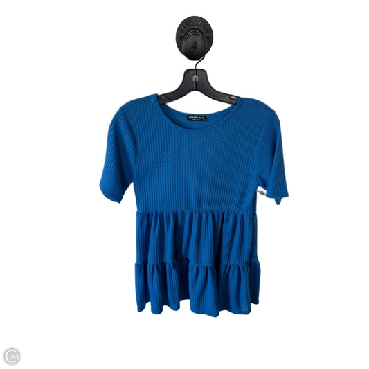 Top Short Sleeve By Heimish Usa In Blue, Size: M