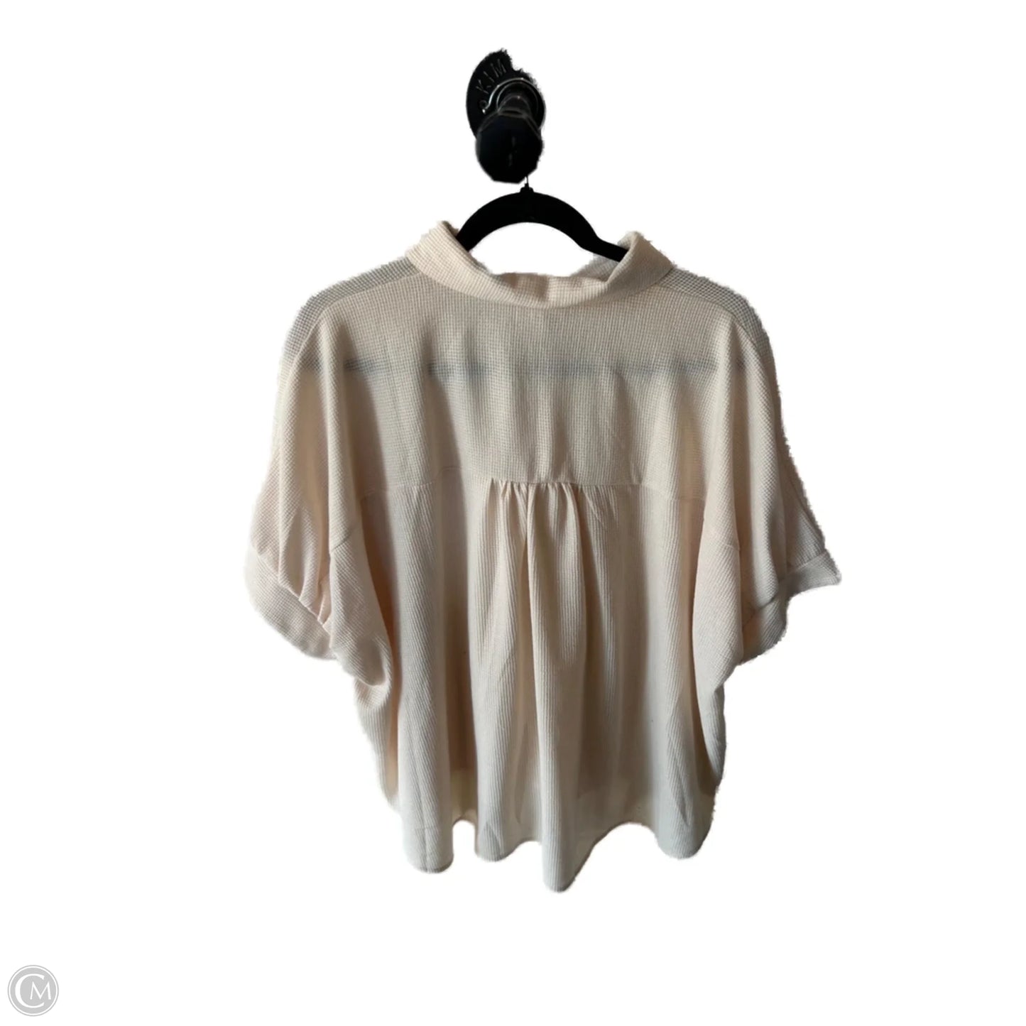 Top Short Sleeve By Clothes Mentor In Cream, Size: L