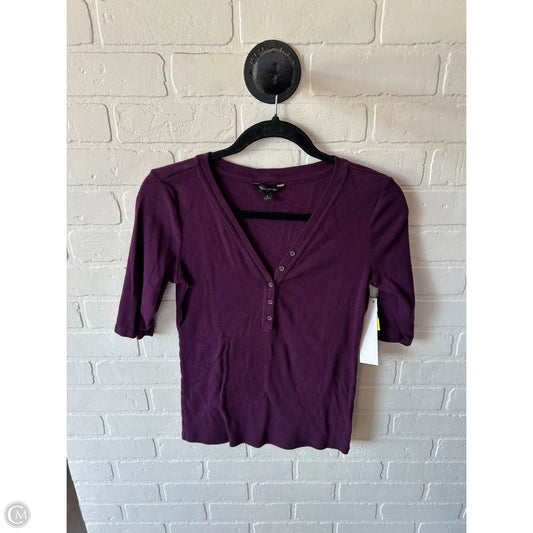 Top Short Sleeve By Banana Republic In Purple, Size: S