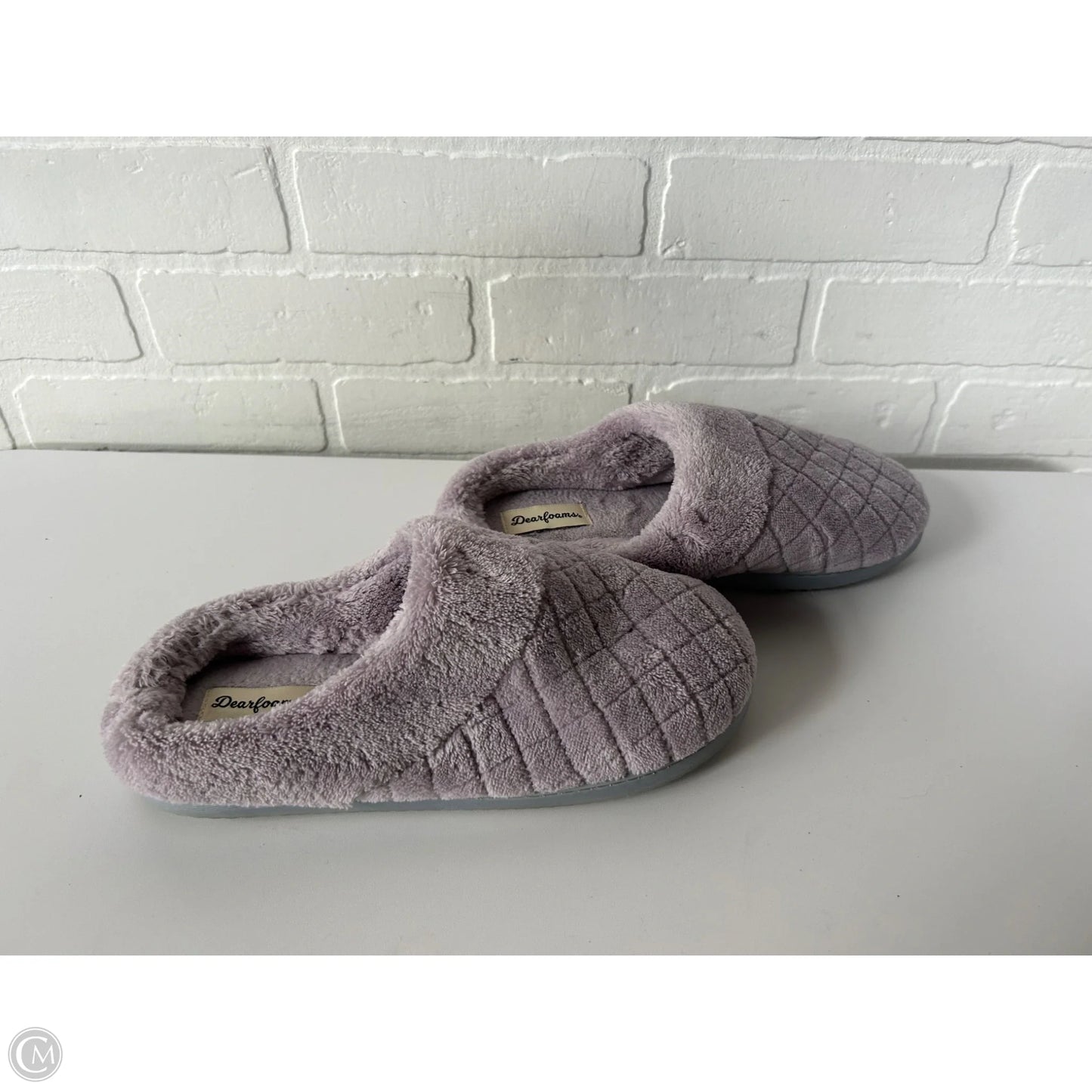 Slippers By Clothes Mentor In Purple, Size: 7.5