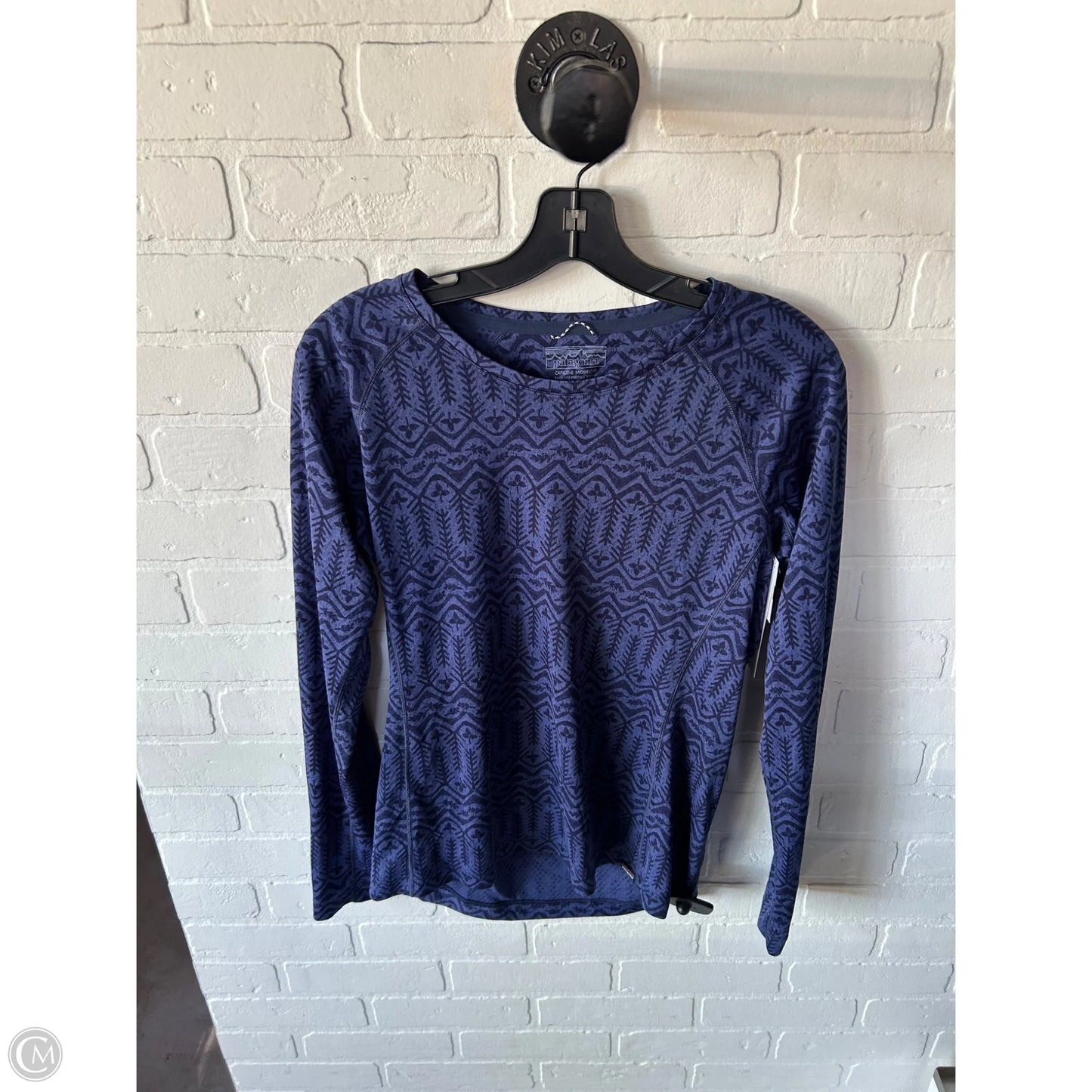 Athletic Top Long Sleeve Crewneck By Patagonia In Blue, Size: M