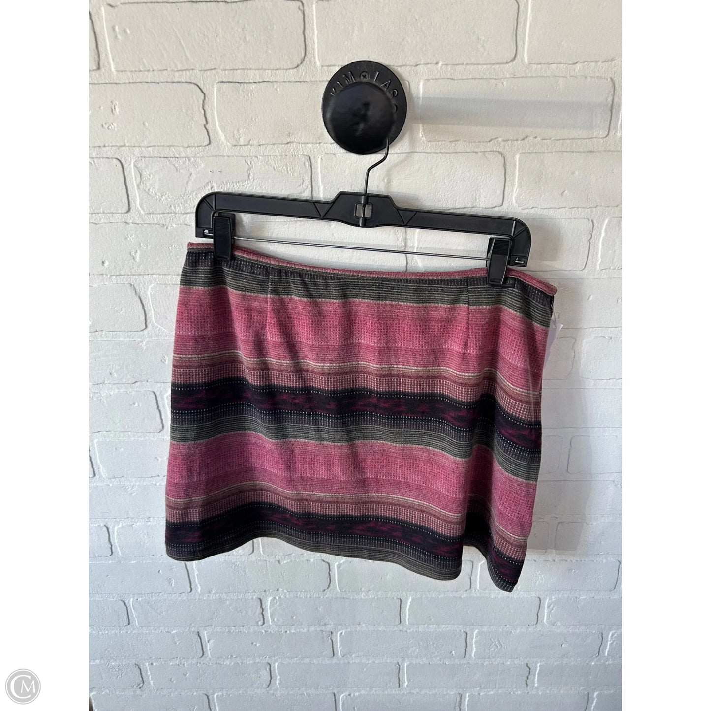 Skirt Mini & Short By Cma In Red, Size: 16