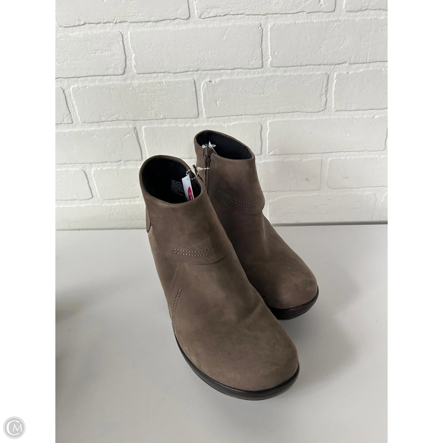 Boots Ankle Heels By Abeo In Brown, Size: 8.5