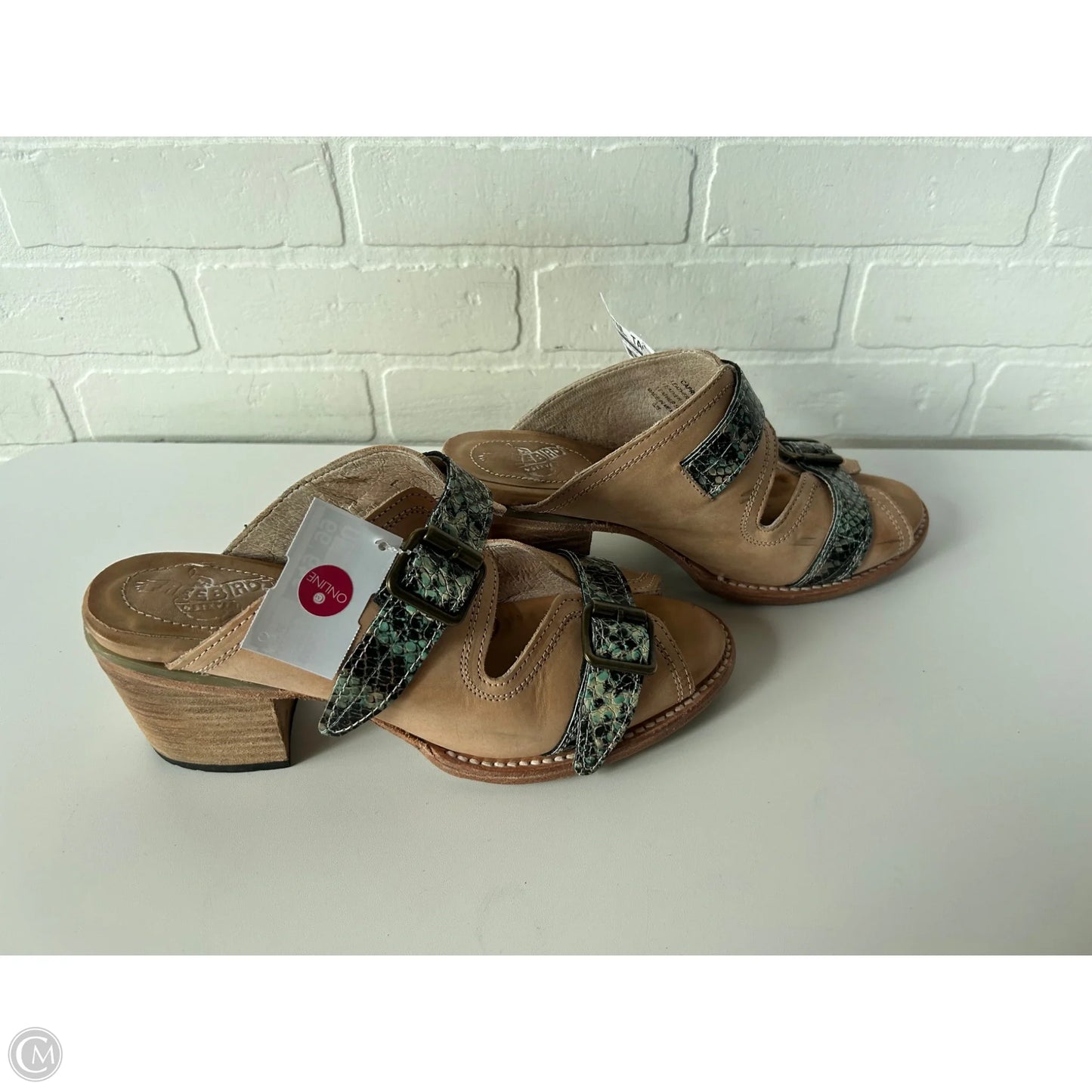 Sandals Heels Block By Freebird In Green & Tan, Size: 10