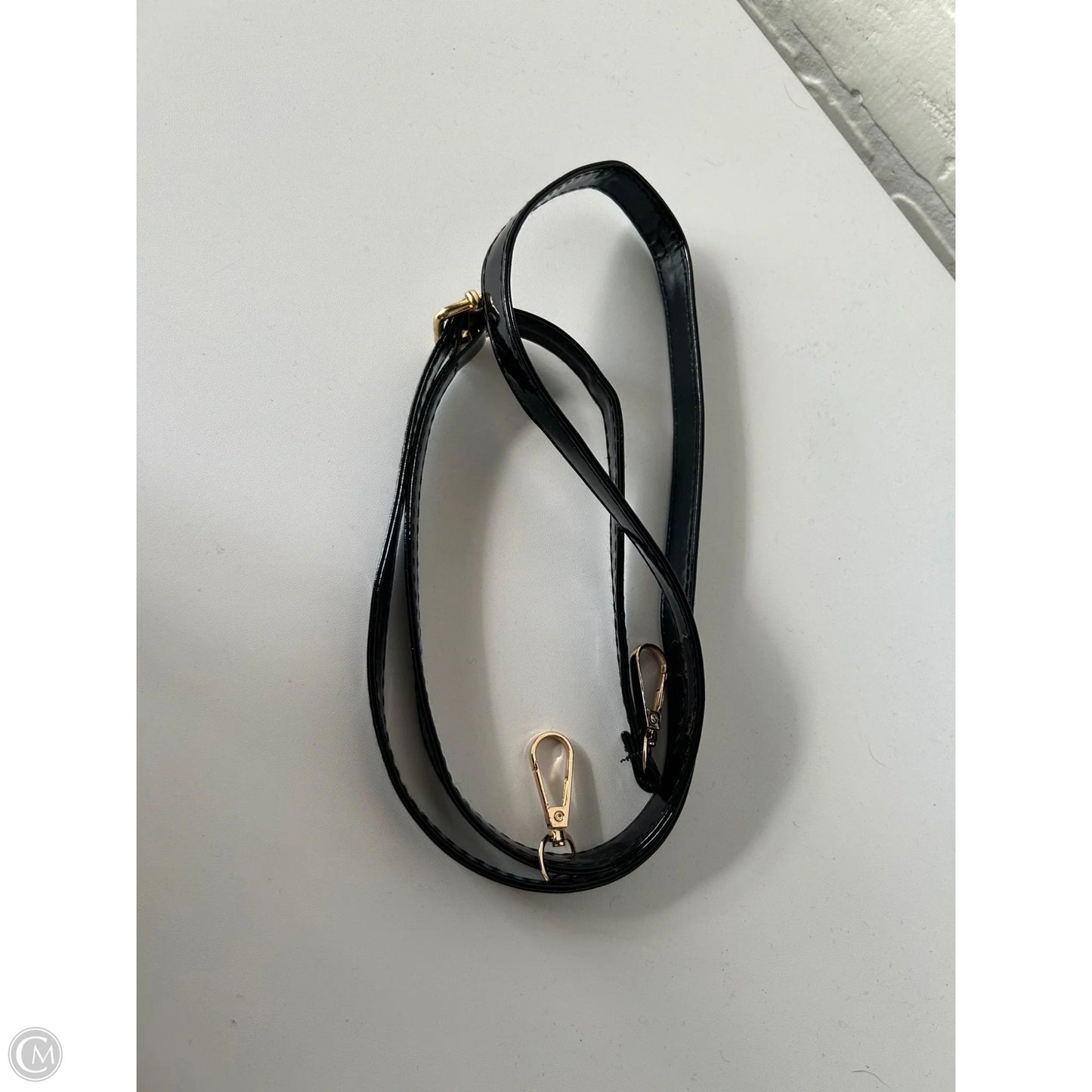 Handbag By Clothes Mentor, Size: Medium