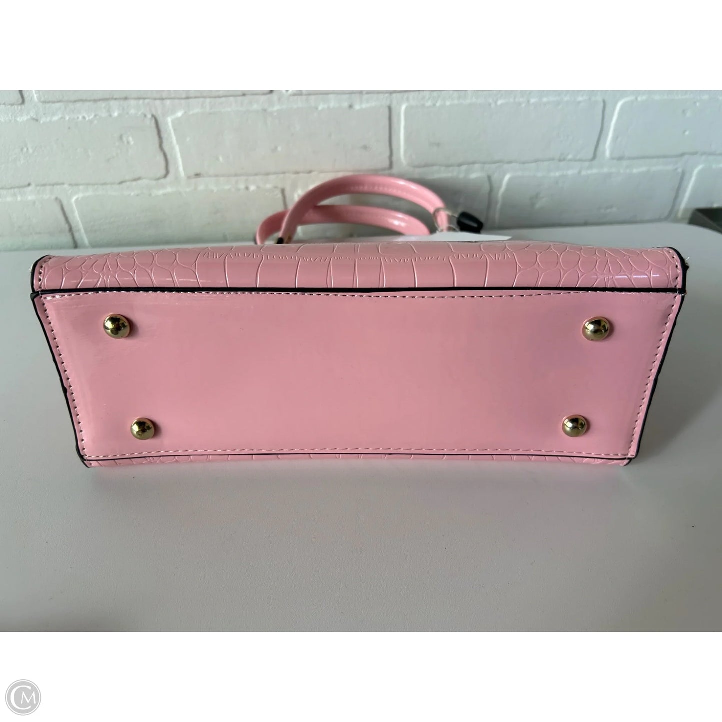 Handbag By Clothes Mentor, Size: Medium