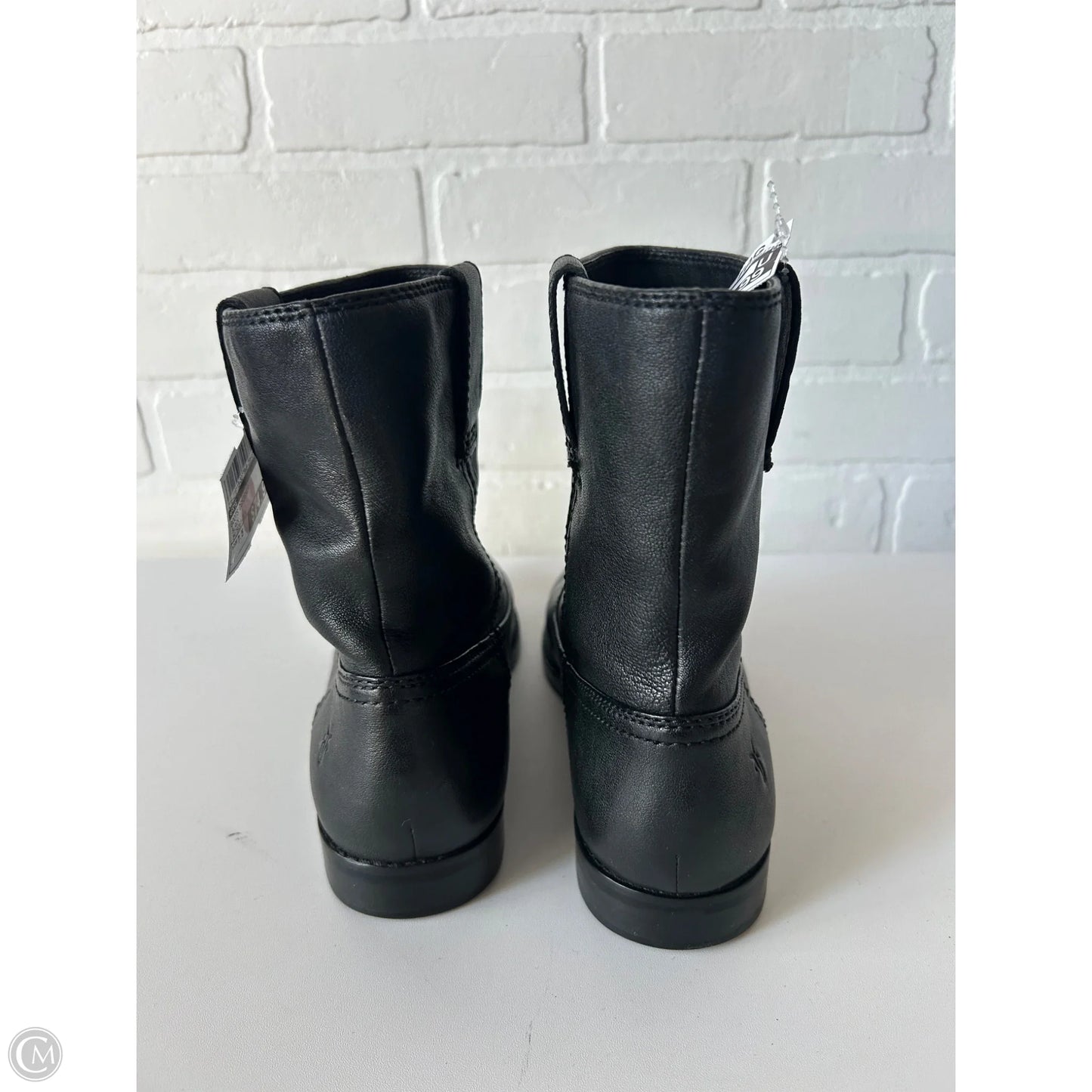 Boots Designer By Frye In Black, Size: 7.5