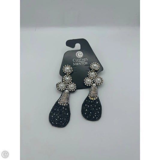 Earrings Dangle/drop By Clothes Mentor
