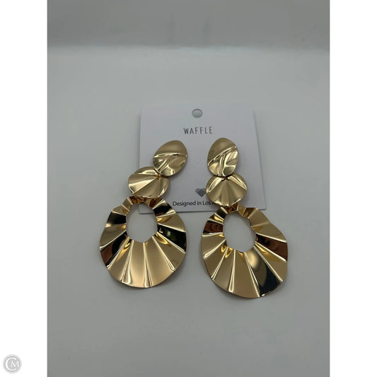 Earrings Dangle/drop By Clothes Mentor