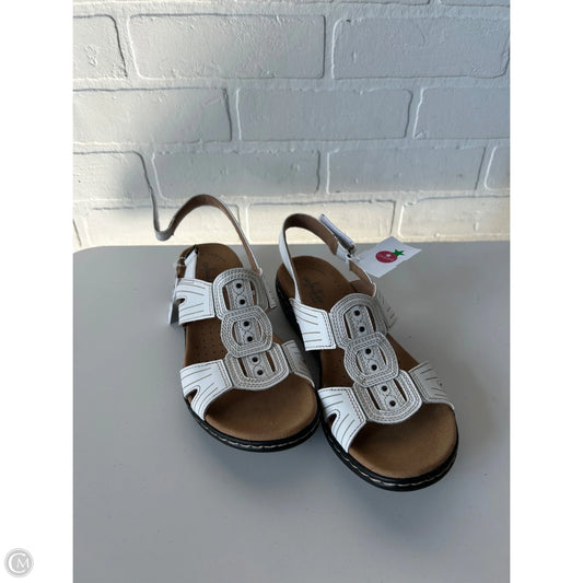 Sandals Flats By Clarks In White, Size: 8
