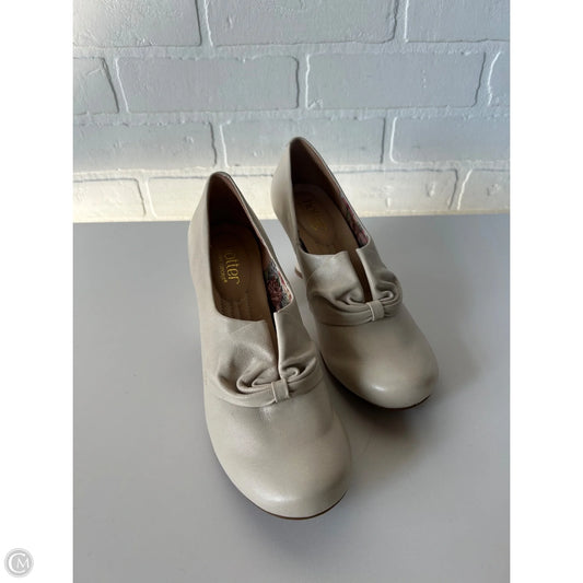 Shoes Heels Block By Cmb In Cream, Size: 7.5