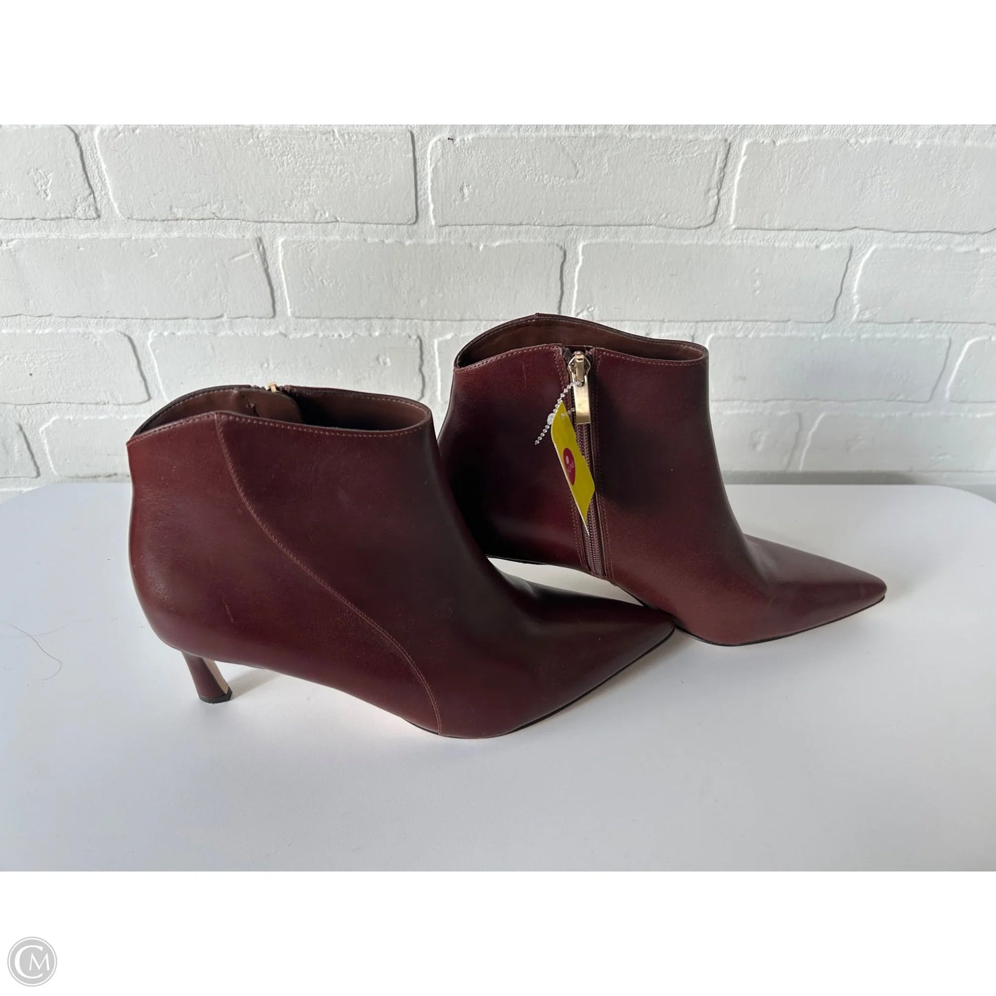 Boots Ankle Heels By Naturalizer In Brown, Size: 10