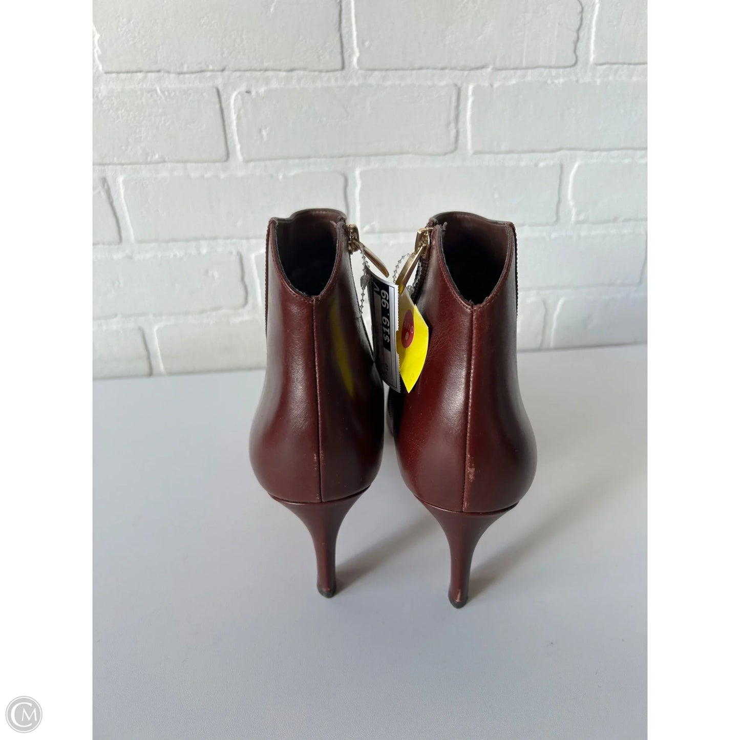 Boots Ankle Heels By Naturalizer In Brown, Size: 10