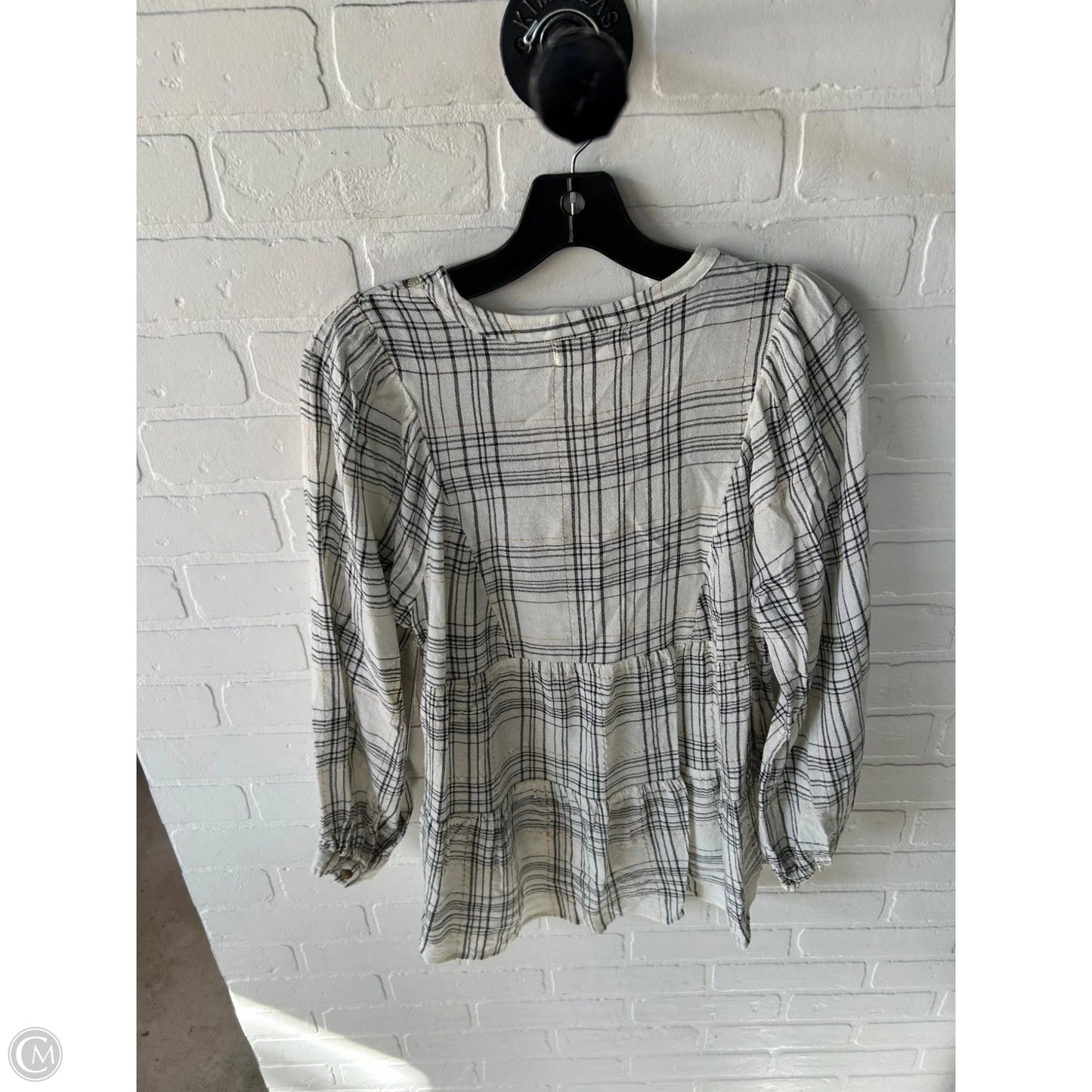 Top Long Sleeve By Anthropologie In Black & Cream, Size: Xs