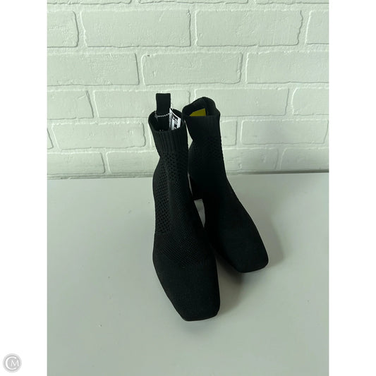 Boots Ankle Heels By Vivaia In Black, Size: 7