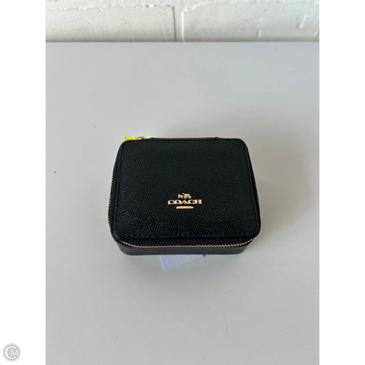 Accessory Designer Tag By Coach, Size: Small