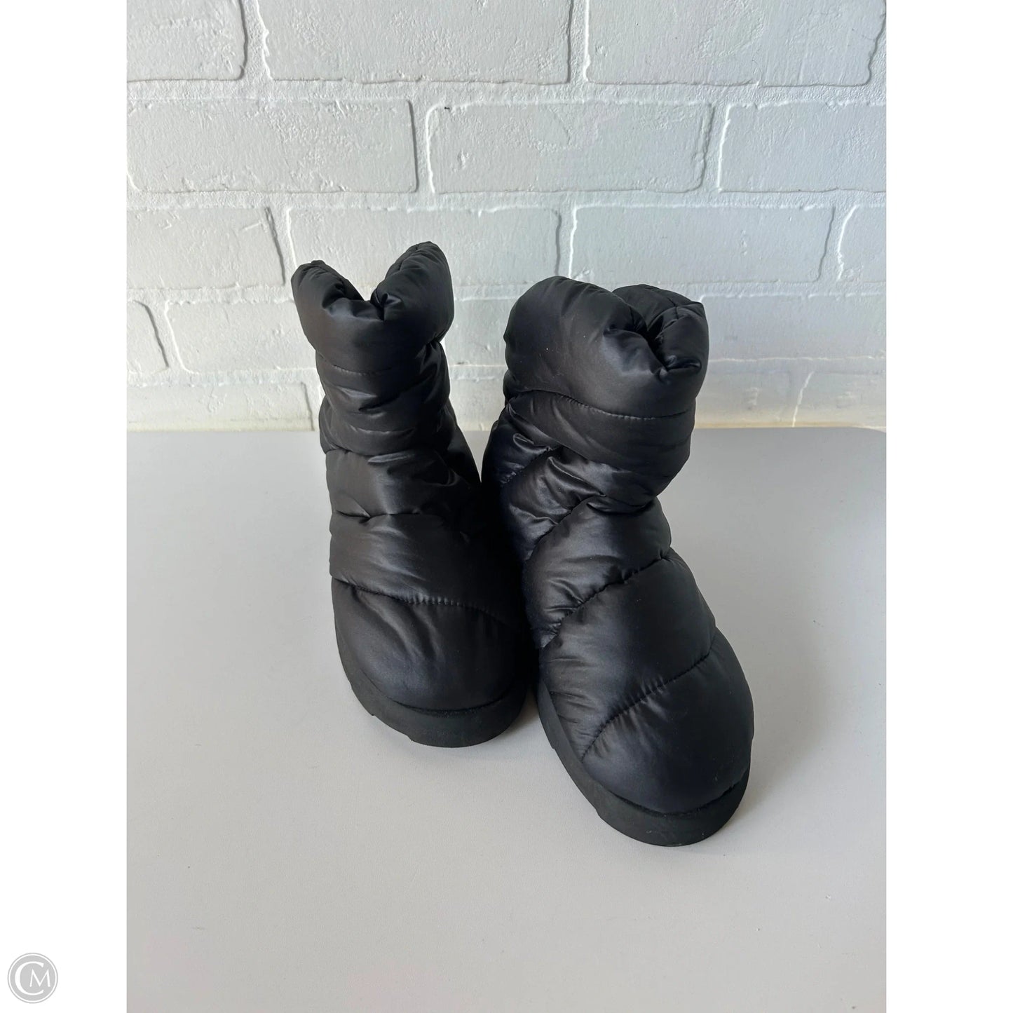 Boots Ankle Flats By Cmb In Black, Size: 8.5