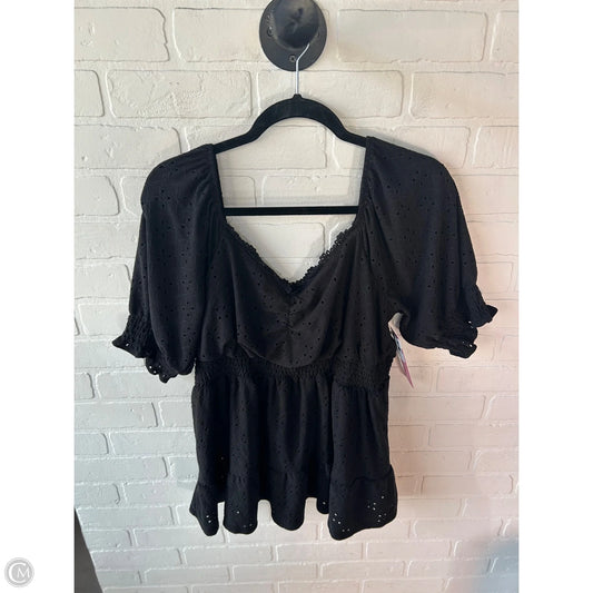 Top Short Sleeve By Torrid In Black, Size: L