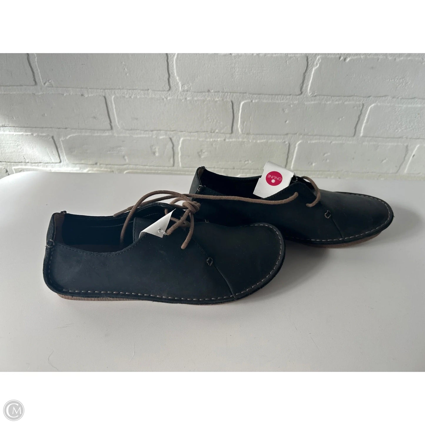 Shoes Flats By Clarks In Black & Brown, Size: 8