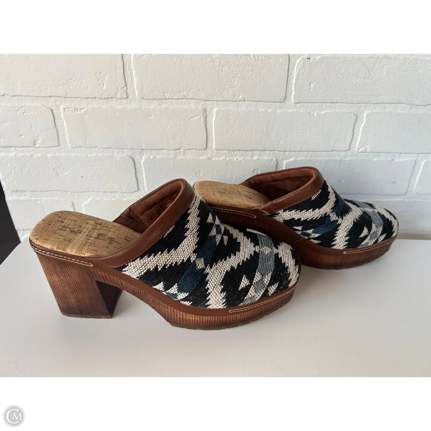 Shoes Heels Block By Korks In Blue & Brown, Size: 10