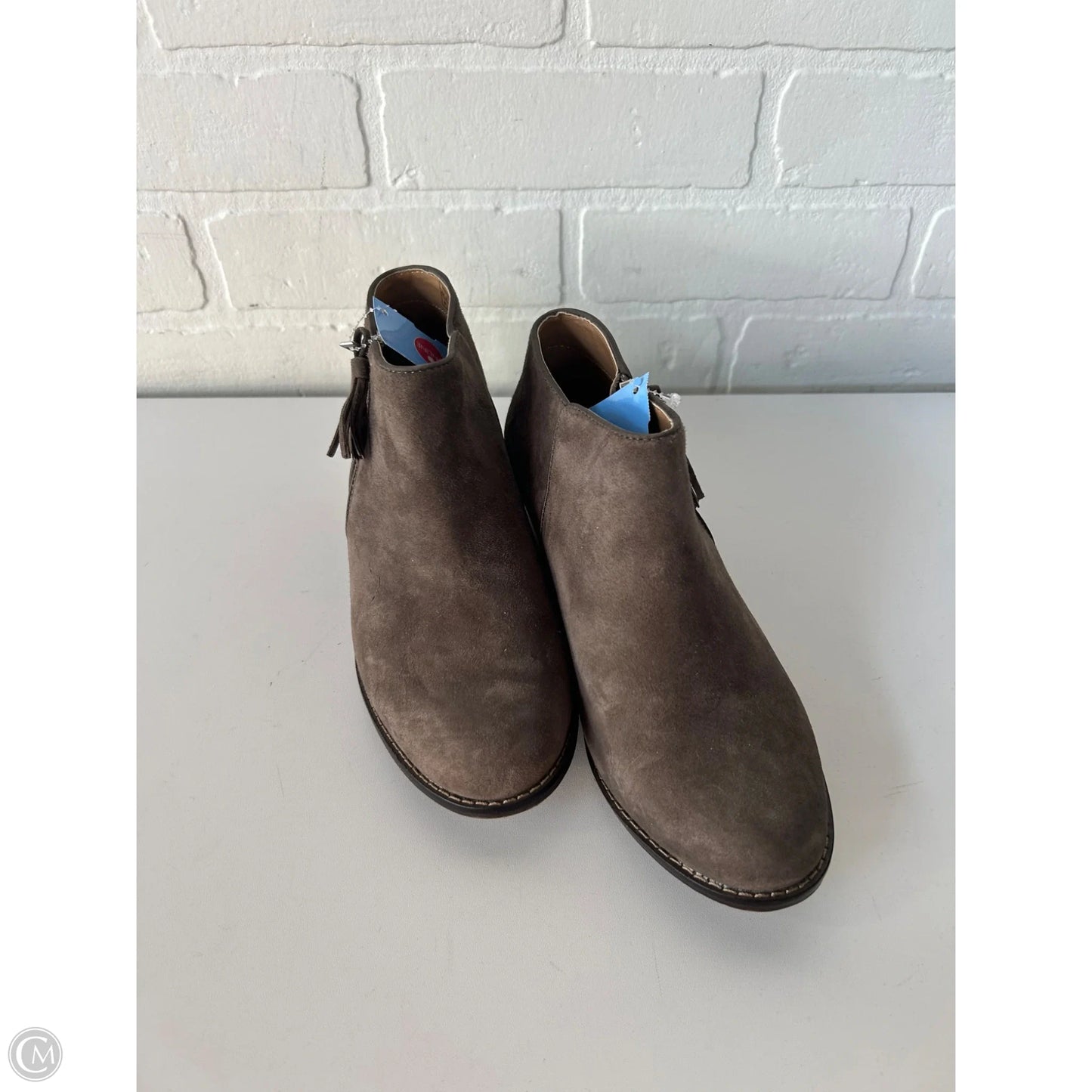 Boots Ankle Heels By Vionic In Brown, Size: 6