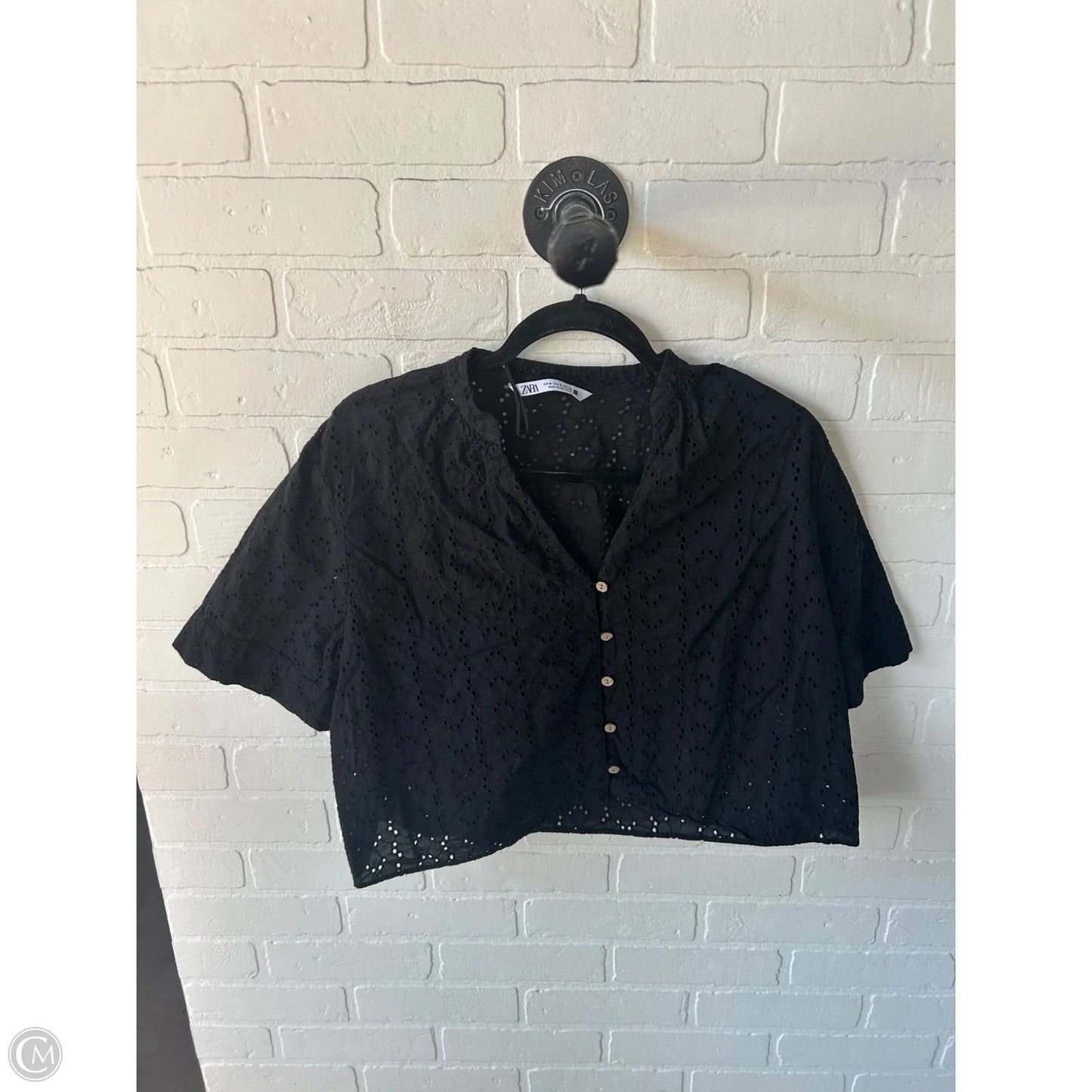 Blouse Short Sleeve By Zara In Black, Size: M