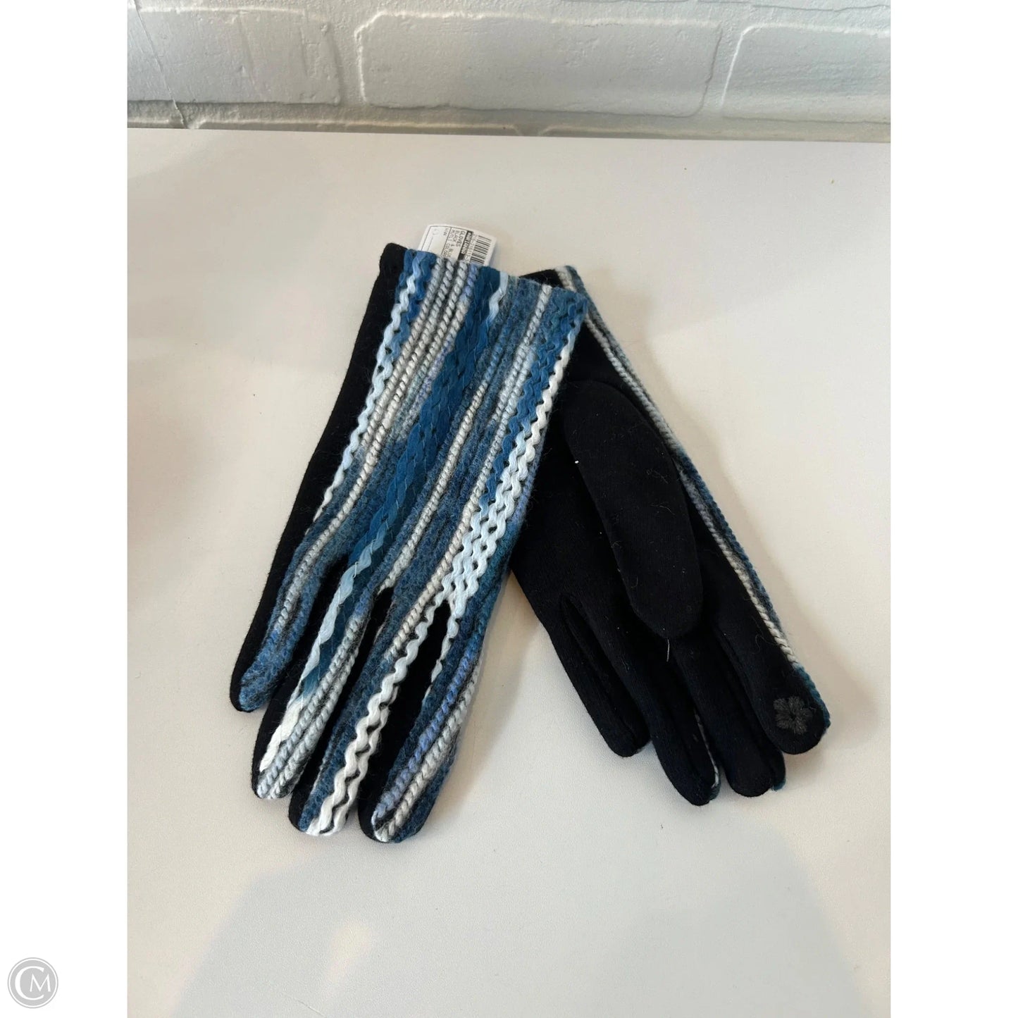 Gloves By Arianna