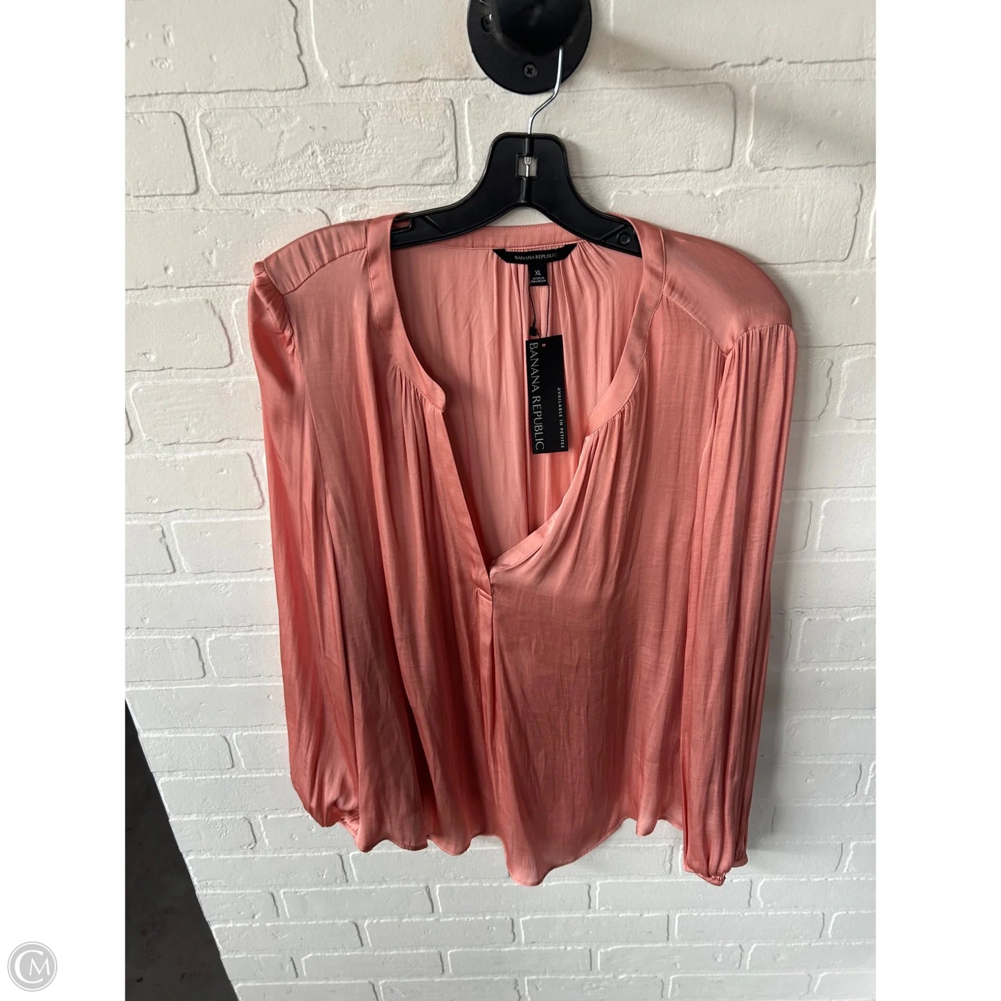 Blouse Long Sleeve By Banana Republic In Peach, Size: Xl