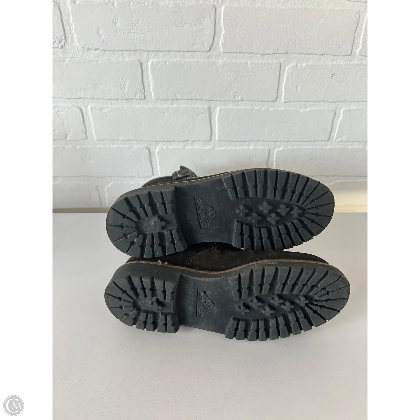 Boots Ankle Flats By Cmb In Brown, Size: 10