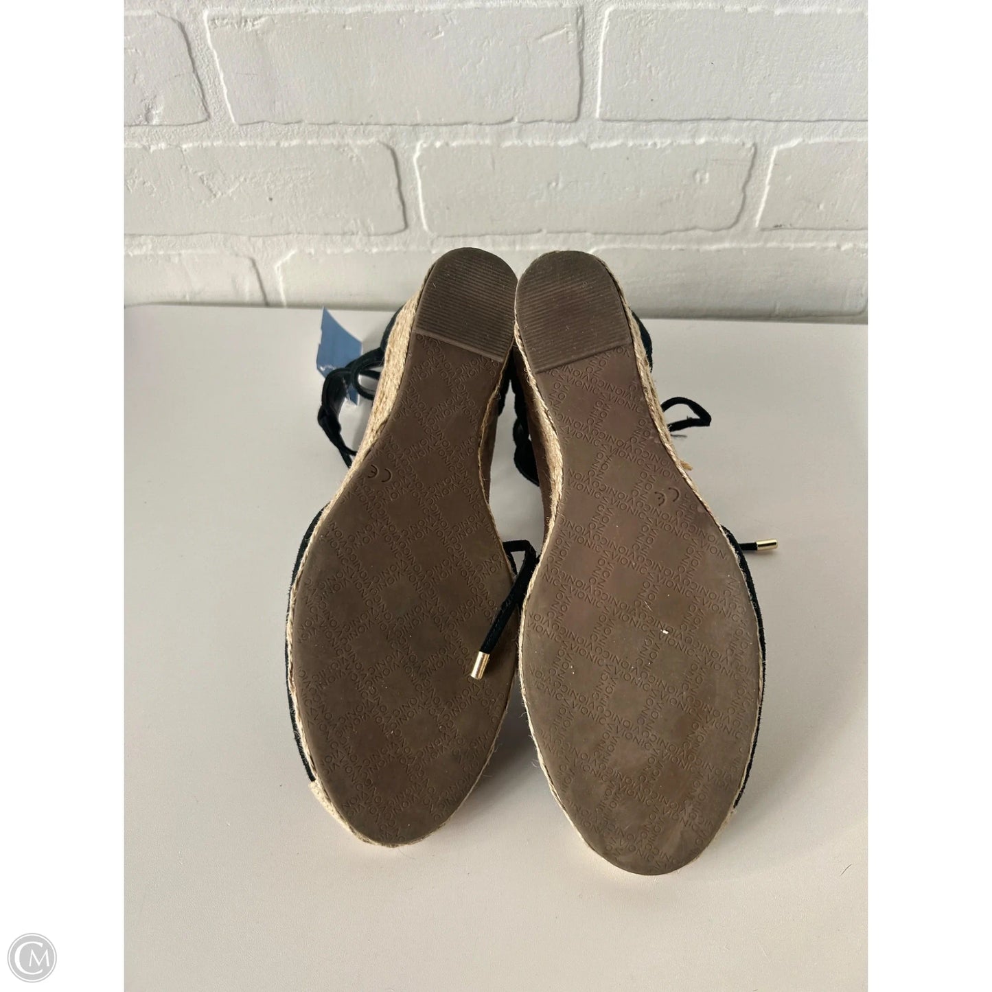 Shoes Heels Wedge By Vionic In Black & Cream, Size: 9.5