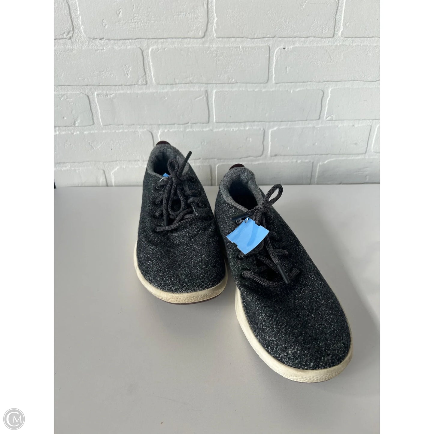 Shoes Sneakers By Allbirds In Grey, Size: 11