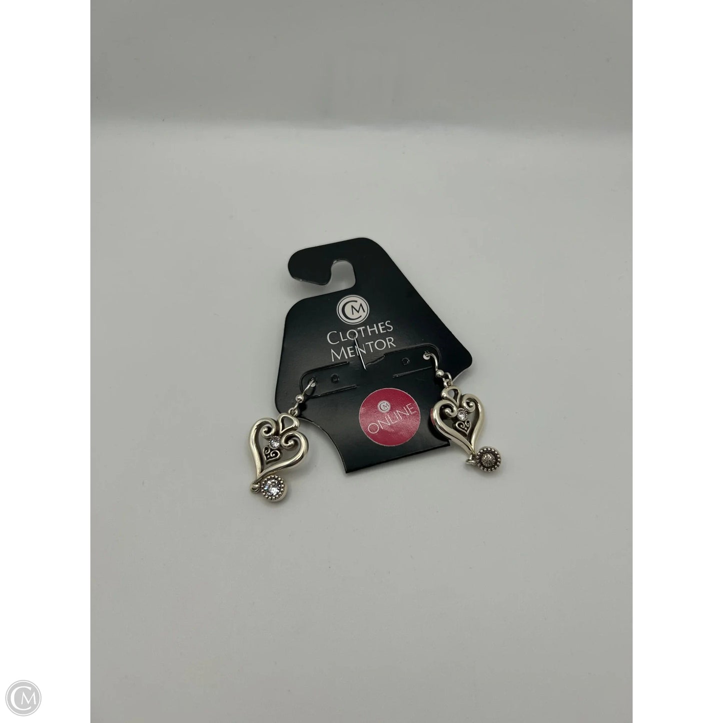 Necklace Layered By Clothes Mentor