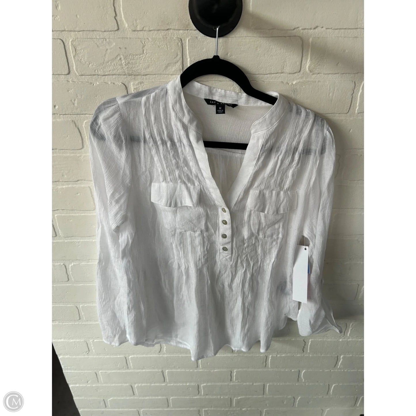 Top Long Sleeve By Zac And Rachel In White, Size: M