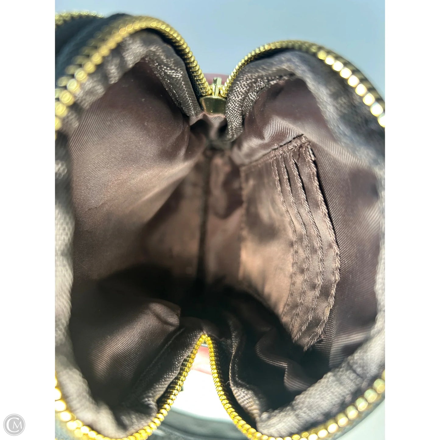 Crossbody By Clothes Mentor, Size: Small